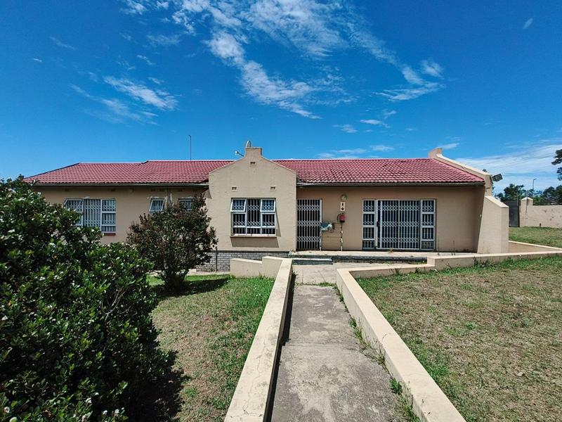 4 Bedroom Property for Sale in Mthata Eastern Cape